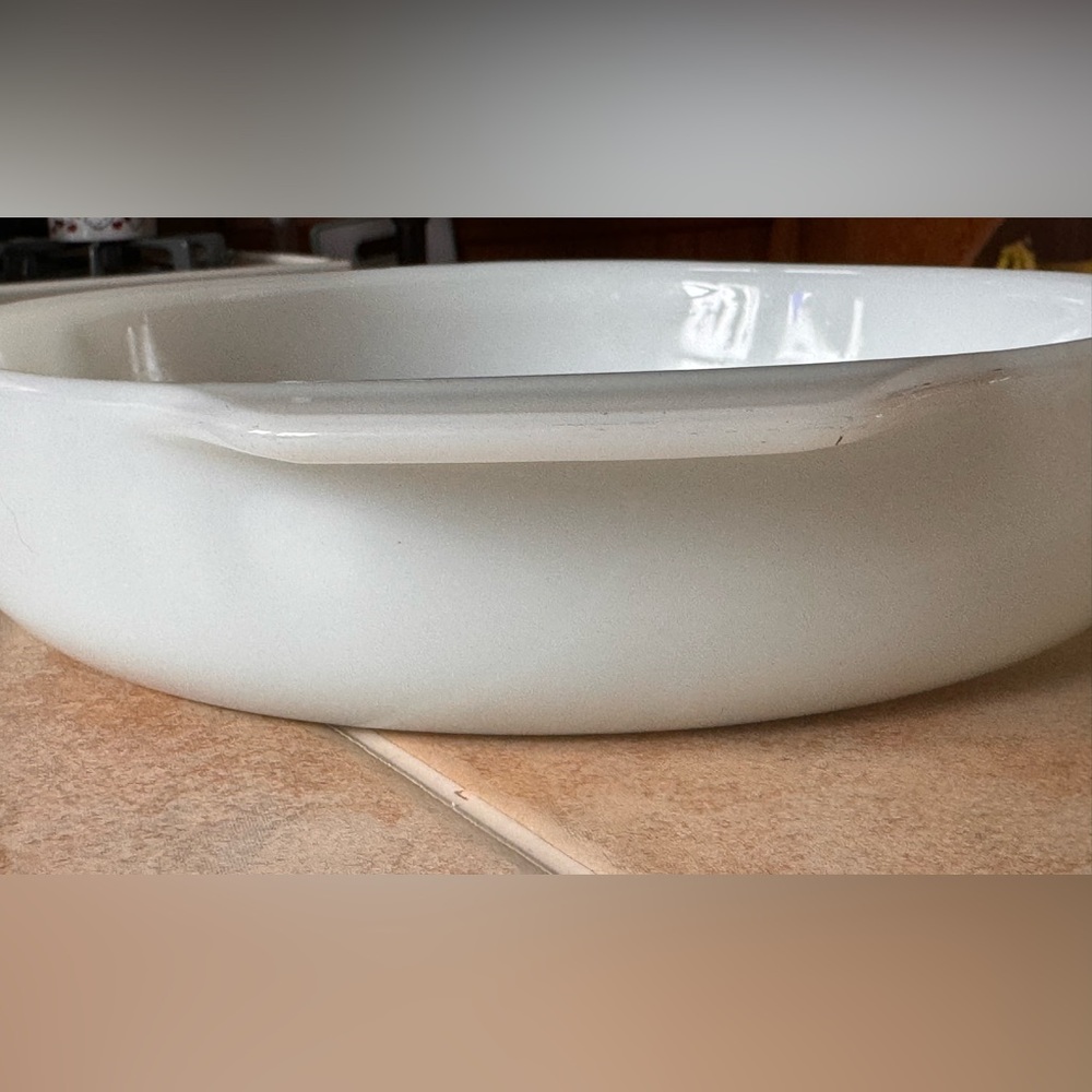 Milk Glass Green Daisy Dish💚🌼 - Picture 5 of 15